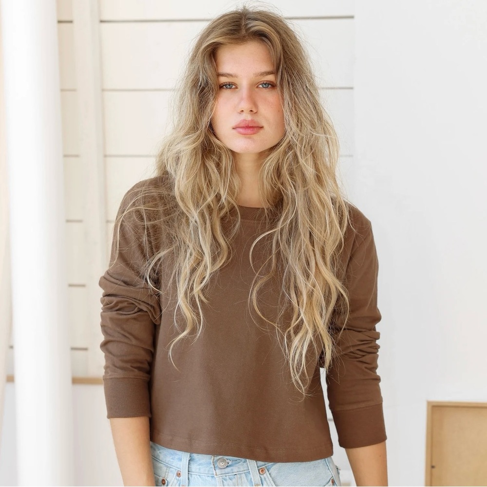 Province of Canada Monday Long Sleeve Crop Top